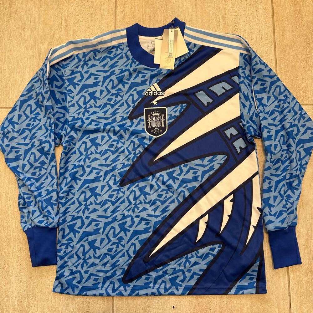 NEW ADIDAS SPAIN ICON GOALKEEPER SOCCER JERSEY SZ SMALL MENS! - 0112